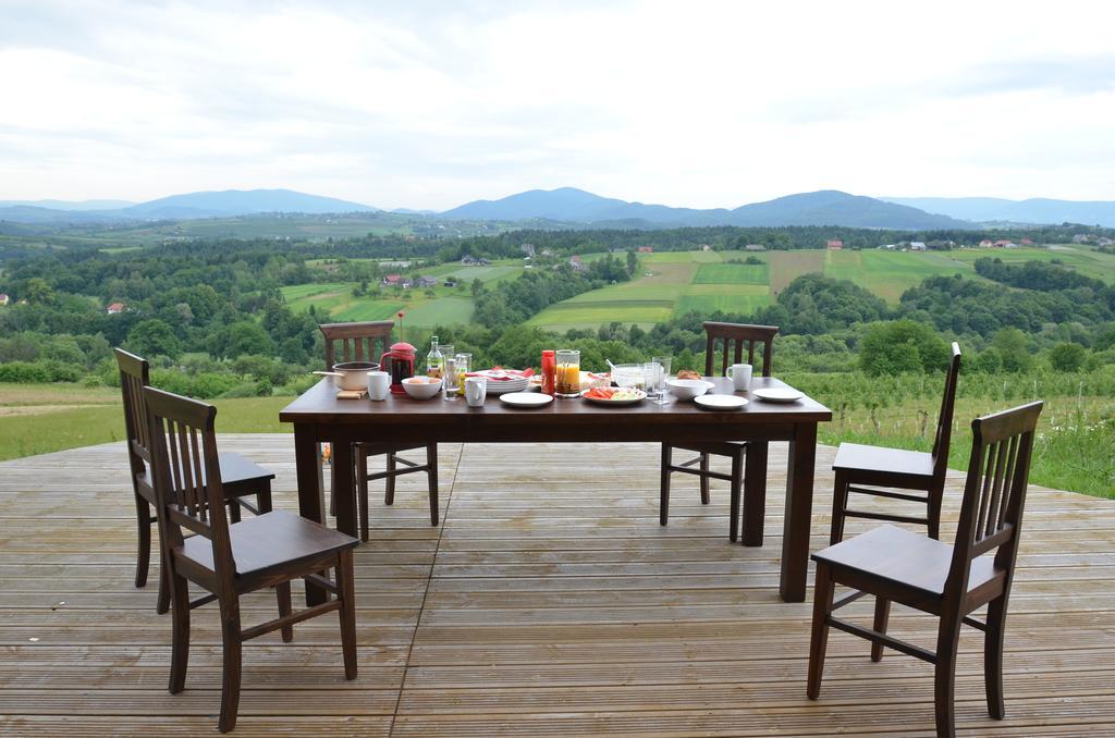 Fantastic View Vineyard Beskid Mountains Gruszow  Extérieur photo